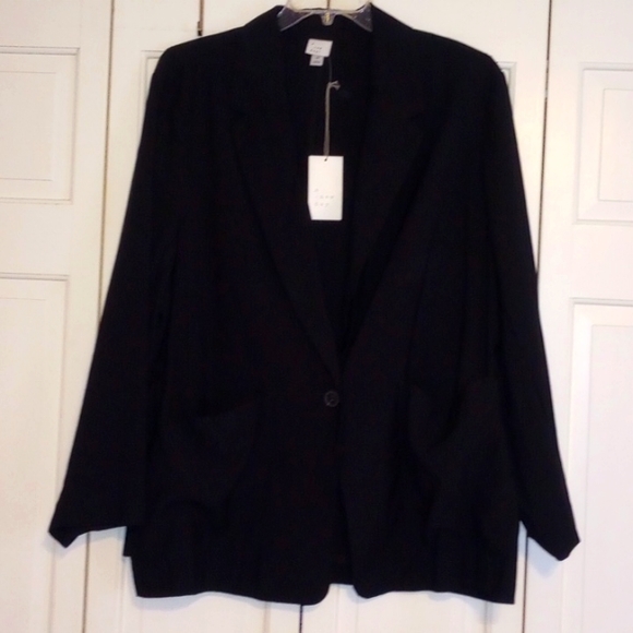 Black Lightweight Blazer - Picture 3 of 5